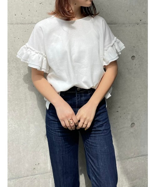 DAIS-Y(デイジー)の「ワッフル地袖フリルTシャツ(Tシャツ/カットソー・レディース・ホワイト/ブラック/ベージュ/モカ・FREE)」の8枚目の写真