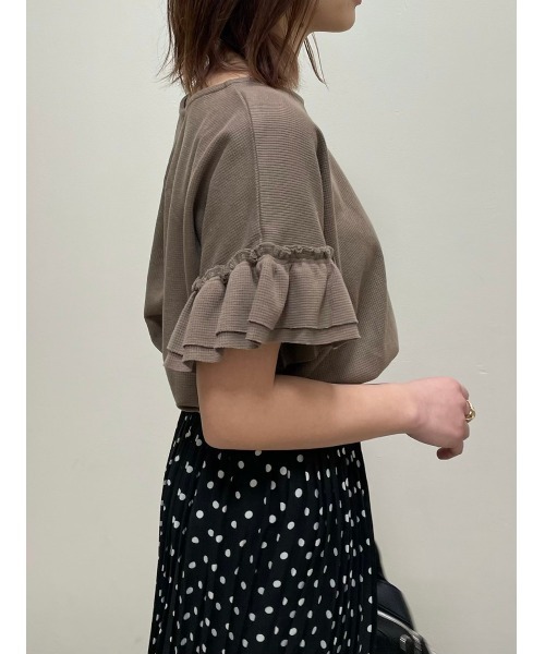 DAIS-Y(デイジー)の「ワッフル地袖フリルTシャツ(Tシャツ/カットソー・レディース・ホワイト/ブラック/ベージュ/モカ・FREE)」の16枚目の写真