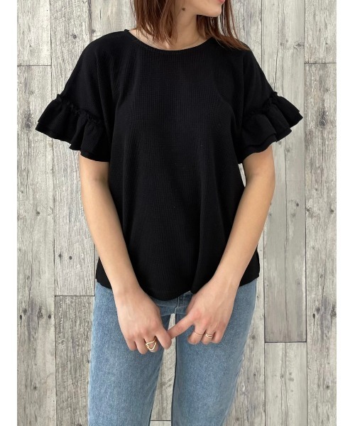DAIS-Y(デイジー)の「ワッフル地袖フリルTシャツ(Tシャツ/カットソー・レディース・ホワイト/ブラック/ベージュ/モカ・FREE)」の21枚目の写真