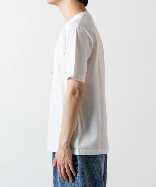 WEGO（ウィゴー）の「WEGO/フォトプリント半袖Tシャツ（Tシャツ/カットソー・メンズ・ホワイト/ブラック・SMALL/MEDIUM/LARGE/X-LARGE）」の5枚目の写真