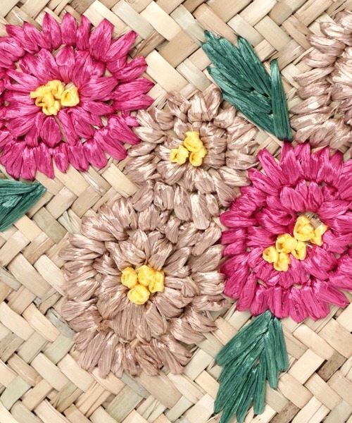 studio CLIP（スタディオクリップ）の「刺繍フラワーカゴバッグ（かご