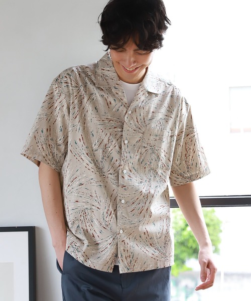 LAKOLE（ラコレ）の「コットン×レーヨンプリントシャツ / 941187（シャツ/ブラウス・メンズ・ベージュ/グレー/アイボリー/ブルー/ブラック/チャコール・MEDIUM/LARGE）」の5枚目の写真