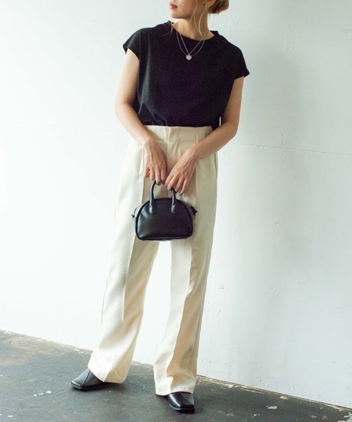 WEGO(ウィゴー)の「WEGO/【ZOZOTOWN&一部店限定】コットンノースリーブTシャツ(タンクトップ・レディース・ホワイト/スミクロ/ホワイト系その他5/ブルー系その他5/ライトブラウン/ブラック/グリーン/パープル/ワイン・FREE)」の19枚目の写真