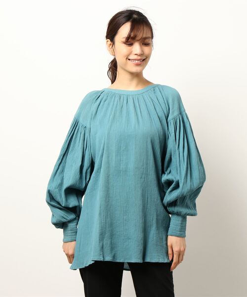 TITE IN THE STORE（ティテ　インザ　ストア）の「バックリボンボリュームスリーブ長袖ブラウス（シャツ/ブラウス・レディース・ピンク/オフホワイト/ブルー・38）」の13枚目の写真