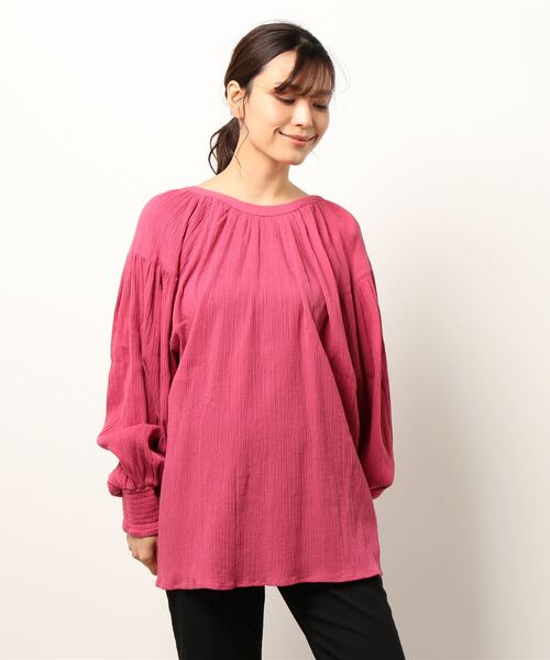 TITE IN THE STORE（ティテ　インザ　ストア）の「バックリボンボリュームスリーブ長袖ブラウス（シャツ/ブラウス・レディース・ピンク/オフホワイト/ブルー・38）」の14枚目の写真