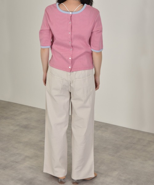 w closet(ダブルクローゼット)の「テレコボーダークルー5分袖カーディガン(カーディガン/ボレロ・レディース・ホワイト×ブラック/ピンク系その他/サックスブルー/ブラウン/ライトパープル・FREE)」の16枚目の写真