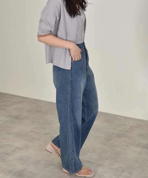 w closet(ダブルクローゼット)の「テレコボーダークルー5分袖カーディガン(カーディガン/ボレロ・レディース・ホワイト×ブラック/ピンク系その他/サックスブルー/ブラウン/ライトパープル・FREE)」の8枚目の写真