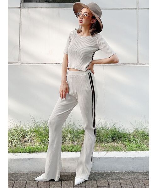 GYDA（ジェイダ）の「【SETUP着用可】サイドラインフレアニットパンツ（その他パンツ・レディース・ピンク/アイボリー/ブラック・FREE）」の7枚目の写真