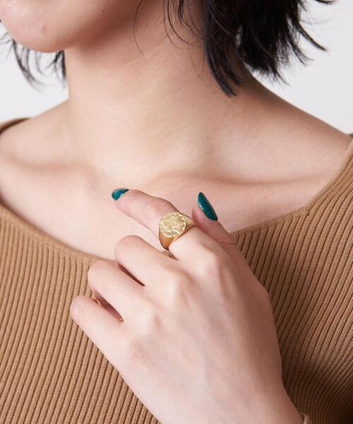 UNITED ARROWS（ユナイテッドアローズ）の「UWFM コイン リング（リング・レディース・シルバー/ゴールド・11）」の7枚目の写真