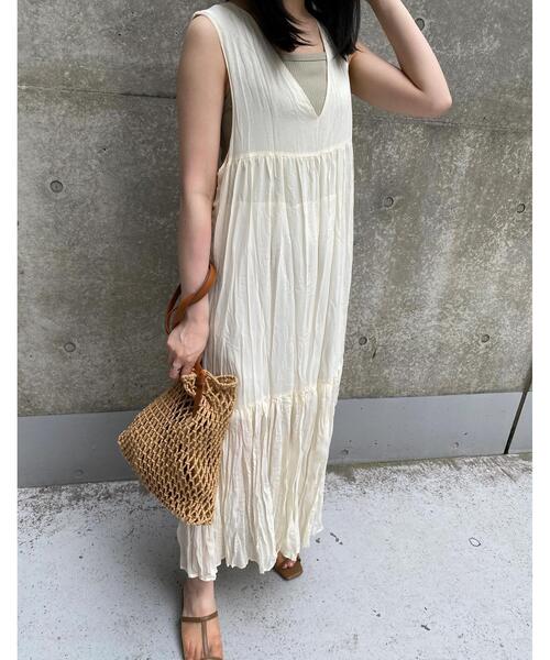 MLI'A（エムリア）の「ワッシャーシフォンノースリ／ワンピース（ワンピース・レディース・ブラック/ブラウン/オフホワイト/カーキ・M）」の9枚目の写真