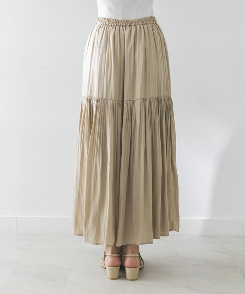 URBAN RESEARCH（アーバンリサーチ）の「プリーツティアードスカート