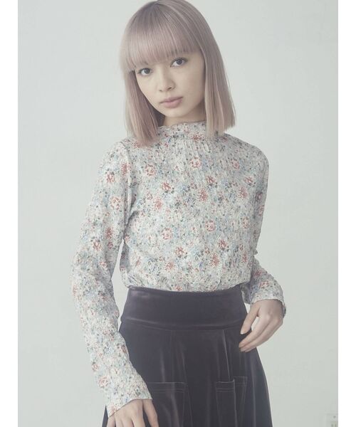 merry jenny(メリージェニー)の「tiny flower tops(Tシャツ/カットソー・レディース・ピンク/ブルー・FREE)」の3枚目の写真