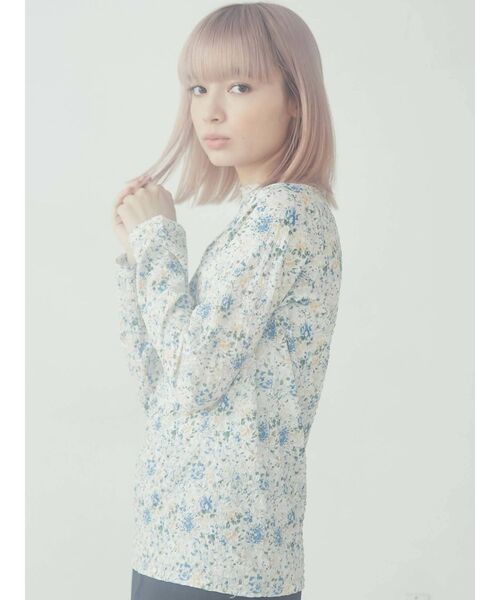 merry jenny(メリージェニー)の「tiny flower tops(Tシャツ/カットソー・レディース・ピンク/ブルー・FREE)」の13枚目の写真