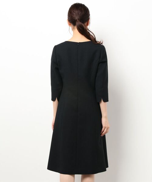 HANAE MORI ALMA EN ROSE(ハナエモリ アルマ・アン・ローズ)の「【HANAE MORI ALMA EN ROSE】ワンピース(ワンピース・レディース・ブラック/ベージュ・40/38/36)」の4枚目の写真