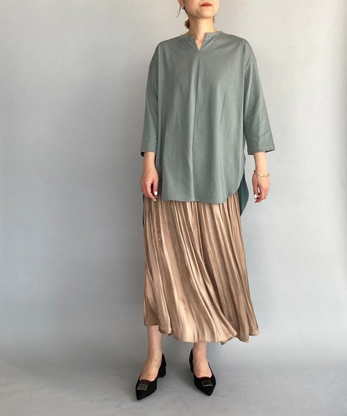 DIARIUM（ディアリウム）の「バック異素材プリーツプルオーバー（Tシャツ/カットソー・レディース・イエロー/グリーン・M）」の8枚目の写真