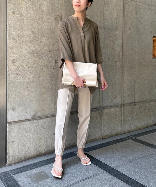 CAPRICIEUX LE'MAGE（カプリシューレマージュ）の「ラッフルデザインシャツ（シャツ/ブラウス・レディース・ホワイト/ブラック/カーキ・FREE）」の18枚目の写真