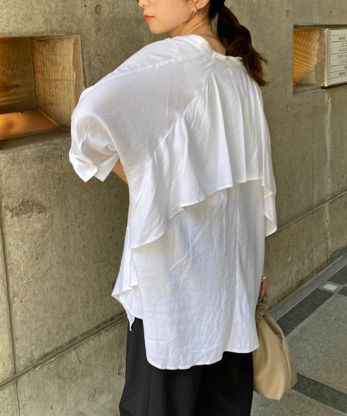 CAPRICIEUX LE'MAGE（カプリシューレマージュ）の「ラッフルデザインシャツ（シャツ/ブラウス・レディース・ホワイト/ブラック/カーキ・FREE）」の15枚目の写真