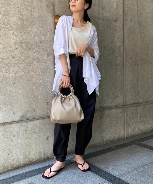 CAPRICIEUX LE'MAGE（カプリシューレマージュ）の「ラッフルデザインシャツ（シャツ/ブラウス・レディース・ホワイト/ブラック/カーキ・FREE）」の7枚目の写真