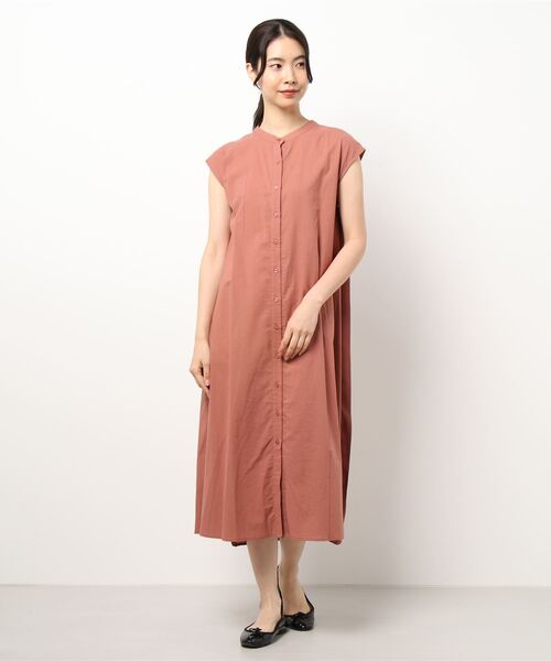 N.（N. Natural Beauty Basic）（エヌエヌナチュラルビューティーベーシック）の「バックプリーツマキシワンピース（ワンピース・レディース・ホワイト/ブラック/レッド・MEDIUM）」の16枚目の写真