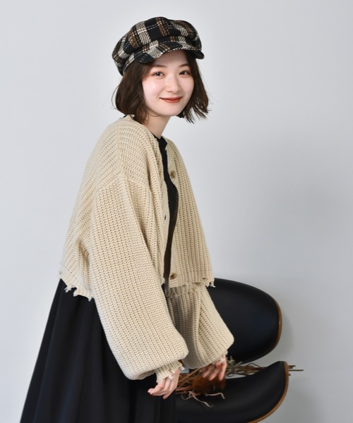 RETRO GIRL（レトロガール）の「ダメージショートカーデ（カーディガン/ボレロ・レディース・レッド/アイボリー/ブラック系その他/ブラウン系その他/ダークブルー・FREE）」の2枚目の写真