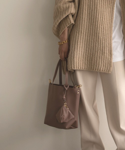 marjour(マージュール)の「DAIRY TOTE BAG(ショルダーバッグ・レディース・ブラック/ピンクベージュ・FREE)」の17枚目の写真