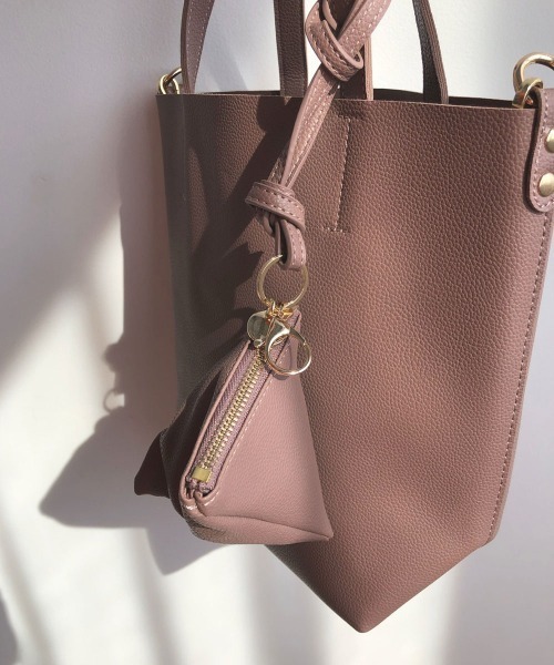 marjour(マージュール)の「DAIRY TOTE BAG(ショルダーバッグ・レディース・ブラック/ピンクベージュ・FREE)」の20枚目の写真