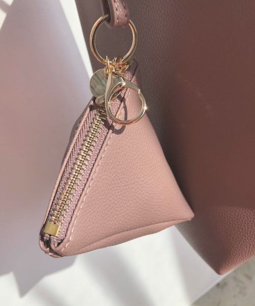 marjour(マージュール)の「DAIRY TOTE BAG(ショルダーバッグ・レディース・ブラック/ピンクベージュ・FREE)」の18枚目の写真
