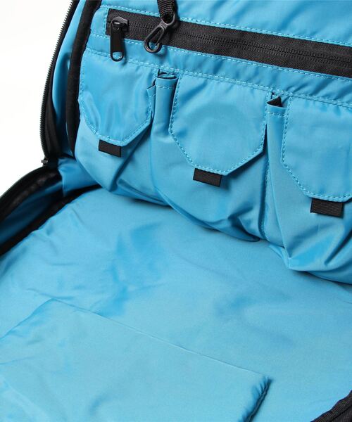 Quiksilver（クイックシルバー）の「BON VOYAGE PACK/クイックシルバーバックパック・リュックサック（バックパック/リュック・メンズ・ブラック・FREE）」の4枚目の写真