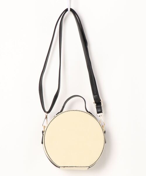 Ritzy（リッツィー）の「大人シルエット 丸型ボックス エレガント ショルダーバッグ（ショルダーバッグ・レディース・ホワイト/ブラック/キャメル・FREE）」の15枚目の写真