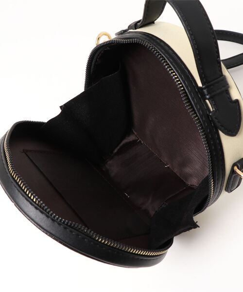 Ritzy（リッツィー）の「大人シルエット 丸型ボックス エレガント ショルダーバッグ（ショルダーバッグ・レディース・ホワイト/ブラック/キャメル・FREE）」の9枚目の写真