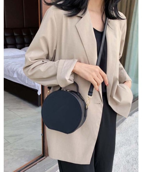 Ritzy（リッツィー）の「大人シルエット 丸型ボックス エレガント ショルダーバッグ（ショルダーバッグ・レディース・ホワイト/ブラック/キャメル・FREE）」の18枚目の写真