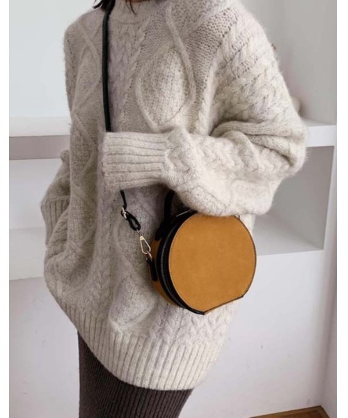 Ritzy（リッツィー）の「大人シルエット 丸型ボックス エレガント ショルダーバッグ（ショルダーバッグ・レディース・ホワイト/ブラック/キャメル・FREE）」の14枚目の写真