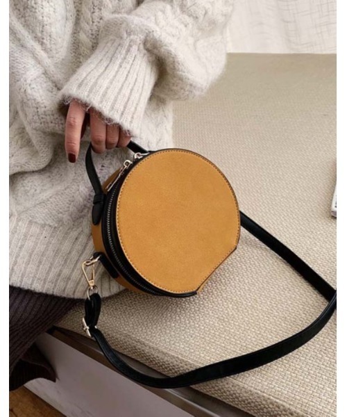 Ritzy（リッツィー）の「大人シルエット 丸型ボックス エレガント ショルダーバッグ（ショルダーバッグ・レディース・ホワイト/ブラック/キャメル・FREE）」の8枚目の写真