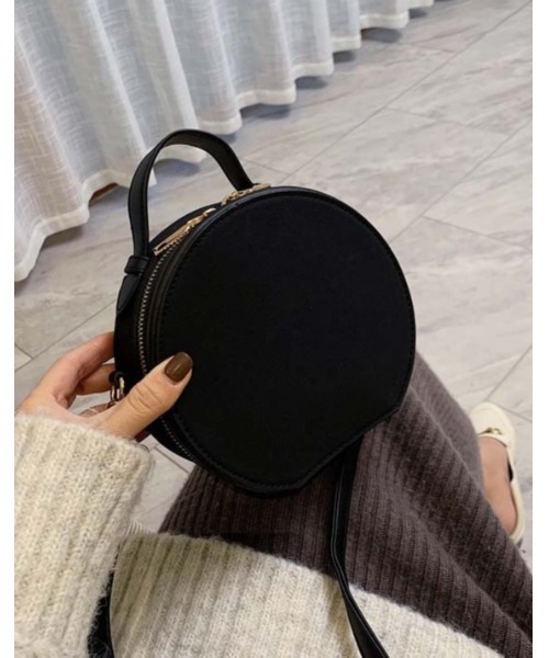 Ritzy（リッツィー）の「大人シルエット 丸型ボックス エレガント ショルダーバッグ（ショルダーバッグ・レディース・ホワイト/ブラック/キャメル・FREE）」の17枚目の写真