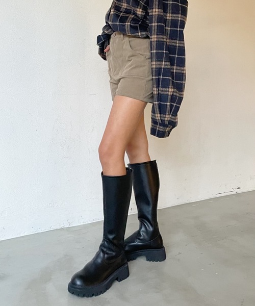 SHAGGIE（シャギー）の「ミニコーデュロイショートパンツ（その他パンツ・レディース・ブラック/ベージュ/グレー・SMALL/MEDIUM）」の5枚目の写真