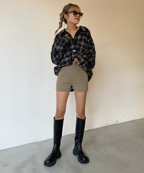 SHAGGIE（シャギー）の「ミニコーデュロイショートパンツ（その他パンツ・レディース・ブラック/ベージュ/グレー・SMALL/MEDIUM）」の16枚目の写真