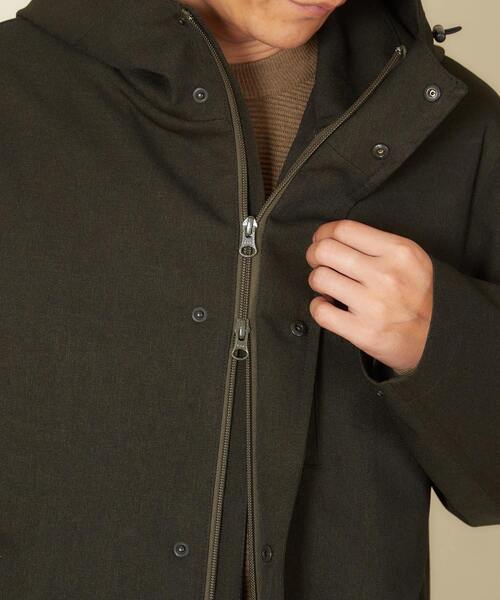 MEN'S MELROSE（メンズメルローズ）の「ラミネーションツイル フーデッドブルゾン（マウンテンパーカー・メンズ・ブラック/ネイビー/カーキ・3/4/5）」の19枚目の写真