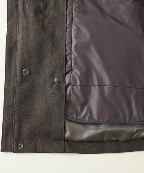 MEN'S MELROSE（メンズメルローズ）の「ラミネーションツイル フーデッドブルゾン（マウンテンパーカー・メンズ・ブラック/ネイビー/カーキ・3/4/5）」の8枚目の写真