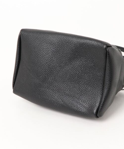 Opinion korean town（オピニオン コリアン タウン）の「Square 2way hand bag（ハンドバッグ・レディース・ホワイト/ブラック/ベージュ・FREE）」の5枚目の写真