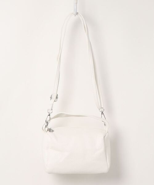 Opinion korean town（オピニオン コリアン タウン）の「Square 2way hand bag（ハンドバッグ・レディース・ホワイト/ブラック/ベージュ・FREE）」の2枚目の写真