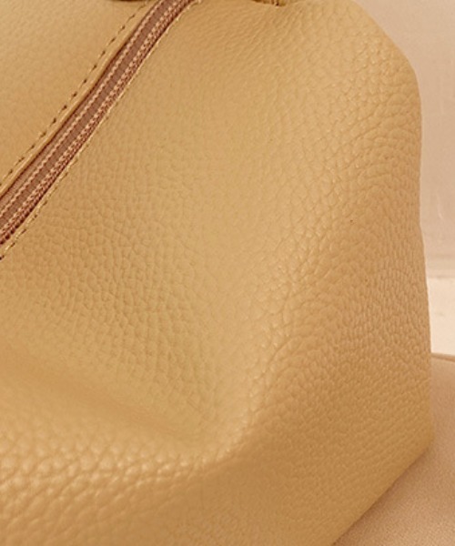 Opinion korean town（オピニオン コリアン タウン）の「Square 2way hand bag（ハンドバッグ・レディース・ホワイト/ブラック/ベージュ・FREE）」の13枚目の写真