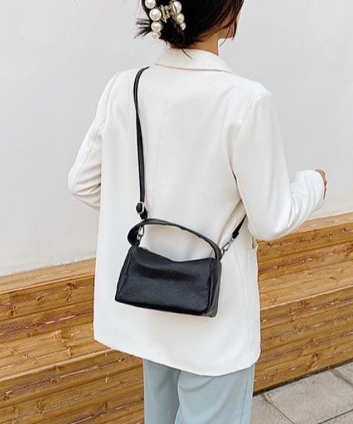 Opinion korean town（オピニオン コリアン タウン）の「Square 2way hand bag（ハンドバッグ・レディース・ホワイト/ブラック/ベージュ・FREE）」の18枚目の写真