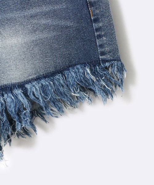 one way(ワンウェイ)の「【oneway Jeans】フリンジハイウエストショートパンツ(デニムパンツ・レディース・ブラック/ライトブルー・S/M)」の5枚目の写真