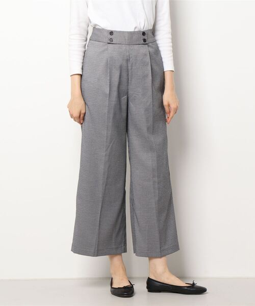 Te chichi(テチチ)の「千鳥チェックタックワイドパンツ(その他パンツ・レディース・オフホワイト/ブルー・SMALL/MEDIUM)」の5枚目の写真