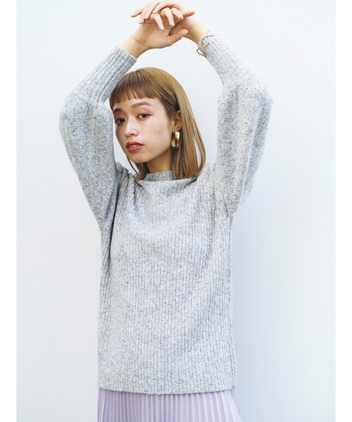 ENNEA(エンネア)の「【2021AW】メランジネップヤーン・ボリューム袖ハイネックふわふわ5Gニット(ニット/セーター・レディース・ライトグレー/ベージュ/オフホワイト・M)」の10枚目の写真