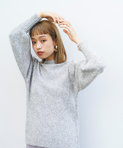 ENNEA(エンネア)の「【2021AW】メランジネップヤーン・ボリューム袖ハイネックふわふわ5Gニット(ニット/セーター・レディース・ライトグレー/ベージュ/オフホワイト・M)」の8枚目の写真