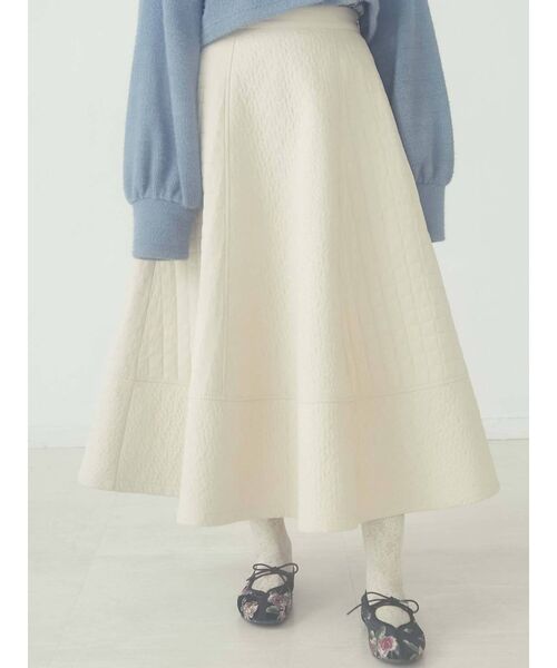 merry jenny（メリージェニー）の「flower キルトフレアスカート（スカート・レディース・ブラック/アイボリー・FREE）」の4枚目の写真