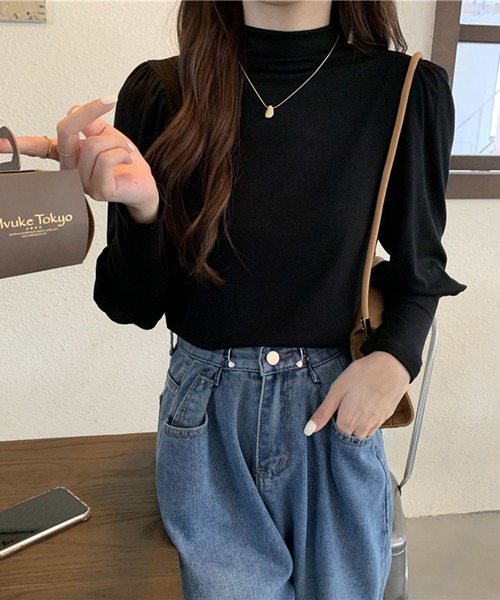 me+em select(ミームセレクト)の「【 6色展開 】裏起毛ギャザーパフ袖ロングカフストップス(Tシャツ/カットソー・レディース・ホワイト/ブラック/ブラウン/グレー/モカ/キャメル・FREE)」の14枚目の写真