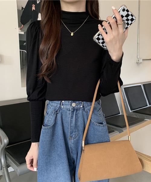 me+em select(ミームセレクト)の「【 6色展開 】裏起毛ギャザーパフ袖ロングカフストップス(Tシャツ/カットソー・レディース・ホワイト/ブラック/ブラウン/グレー/モカ/キャメル・FREE)」の16枚目の写真