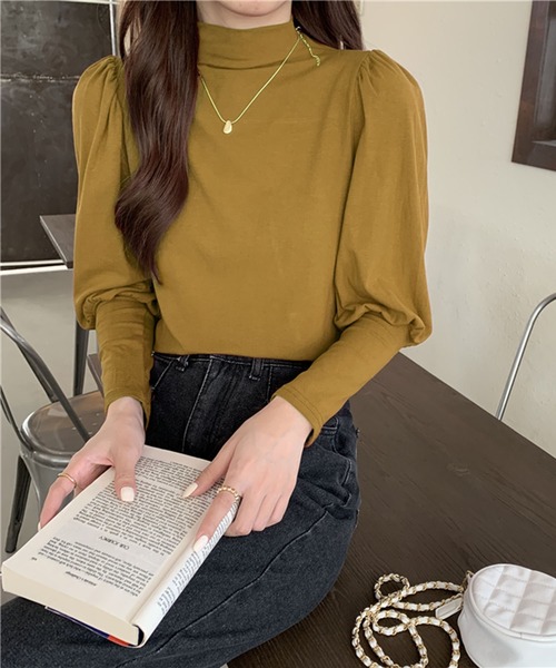 me+em select(ミームセレクト)の「【 6色展開 】裏起毛ギャザーパフ袖ロングカフストップス(Tシャツ/カットソー・レディース・ホワイト/ブラック/ブラウン/グレー/モカ/キャメル・FREE)」の19枚目の写真
